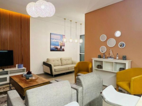 Top Floor with city skyline view 3 bedroom unit marina